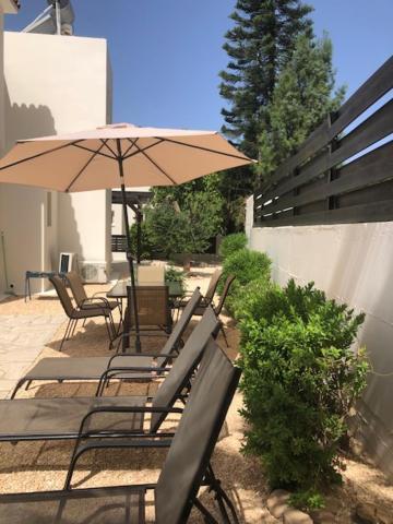Villa Denis, Marine Drive, Coral Bay Peyia Dış mekan fotoğraf