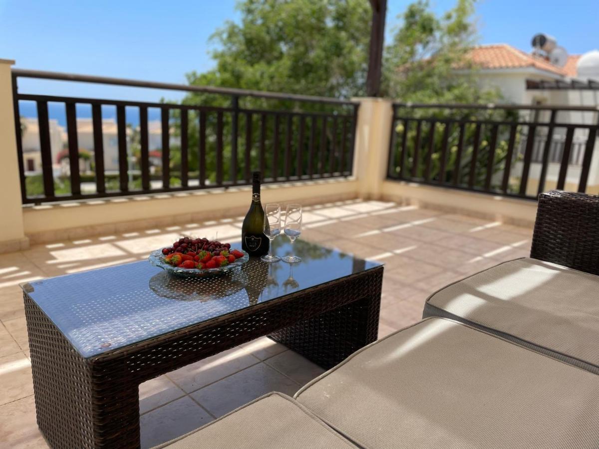 Villa Denis, Marine Drive, Coral Bay Peyia Dış mekan fotoğraf